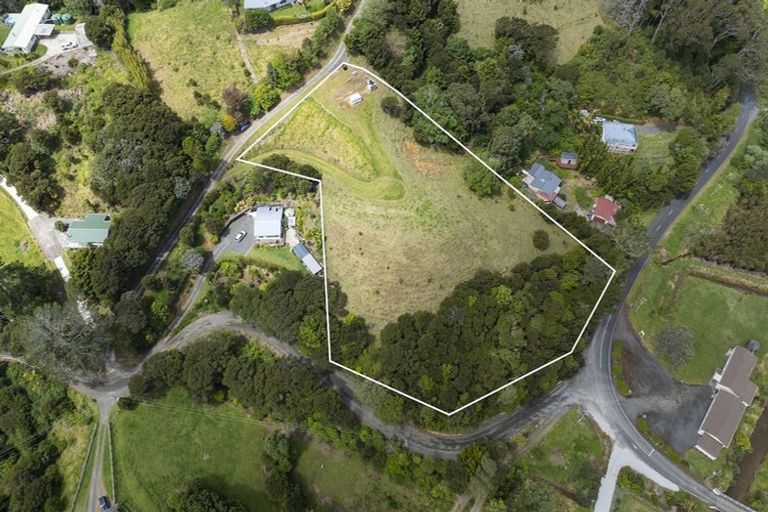 Photo of property in 14 Campbell Road, Totara North, Kaeo, 0479