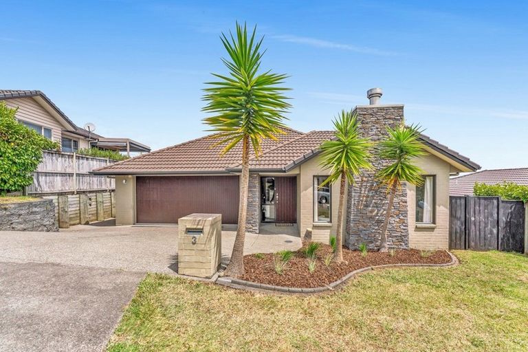 Photo of property in 3 Bilancia Place, Flat Bush, Auckland, 2016