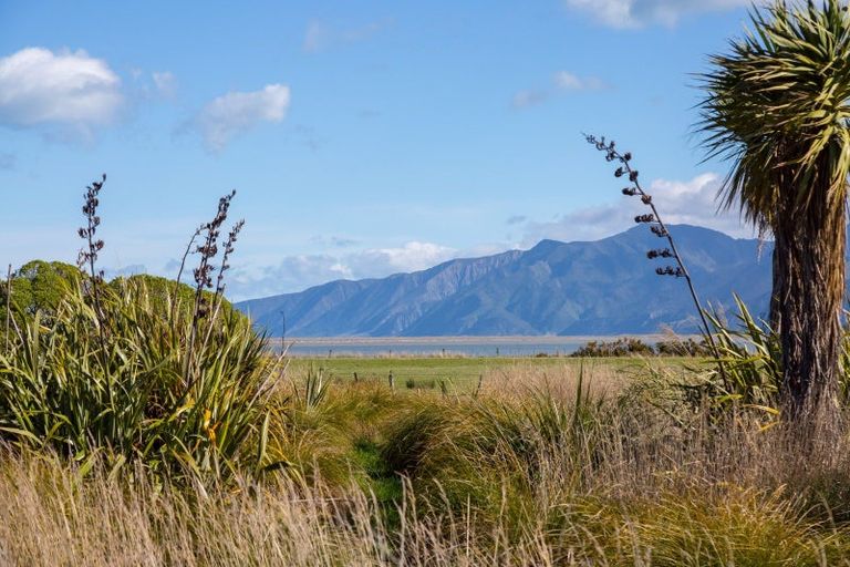 Photo of property in 97 Lake Ferry Road, Lake Ferry, Featherston, 5772