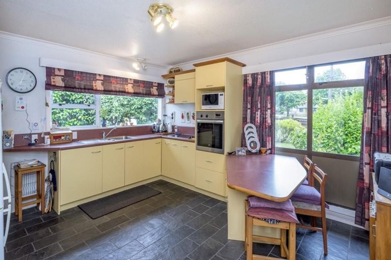 Photo of property in 158 Winchester Street, Levin, 5510