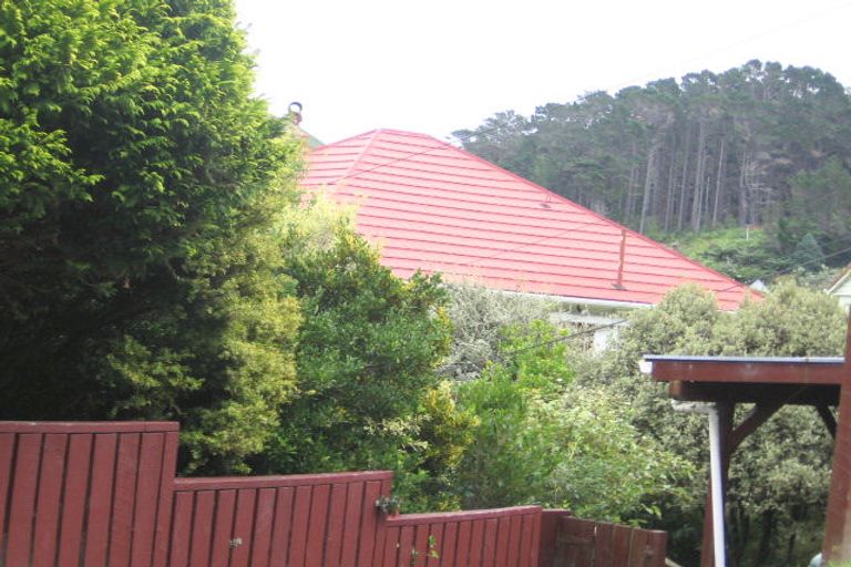 Photo of property in 70 Sunshine Avenue, Karori, Wellington, 6012