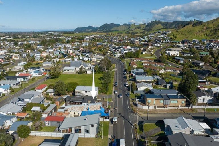 Photo of property in 42 Beach Road, Waihi Beach, 3611