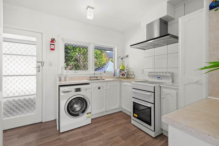 Photo of property in 2/33 Dominion Street, Takapuna, Auckland, 0622