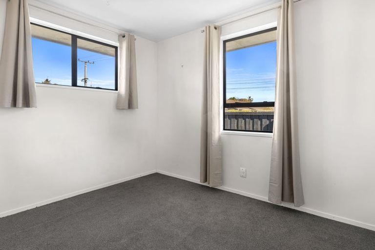 Photo of property in 1/202 Grimseys Road, Redwood, Christchurch, 8051