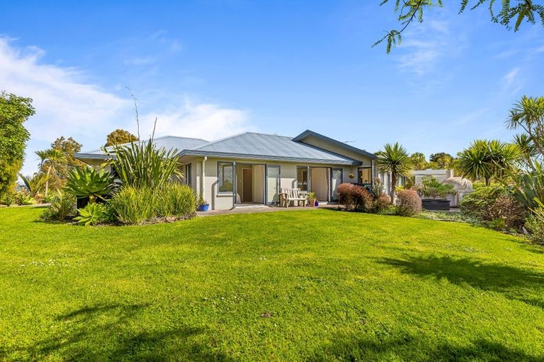 Photo of property in 77 Tender Road, Dairy Flat, Albany, 0794