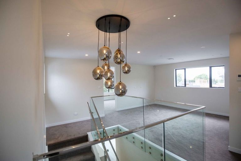 Photo of property in 13 Katote Avenue, Swanson, Auckland, 0614