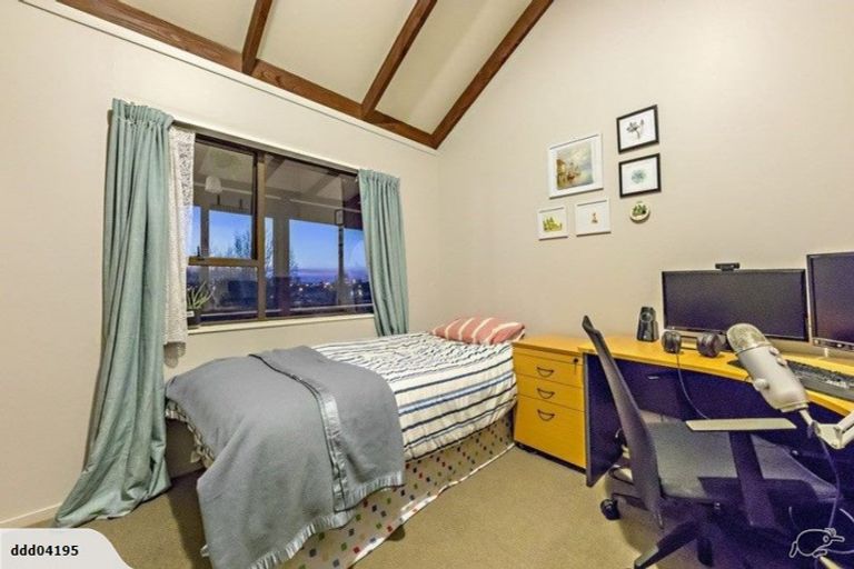 Photo of property in 17 Banyan Drive, Totara Heights, Auckland, 2105