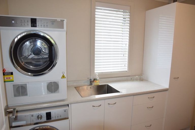 Photo of property in 182 Kelvin Street, Avenal, Invercargill, 9810