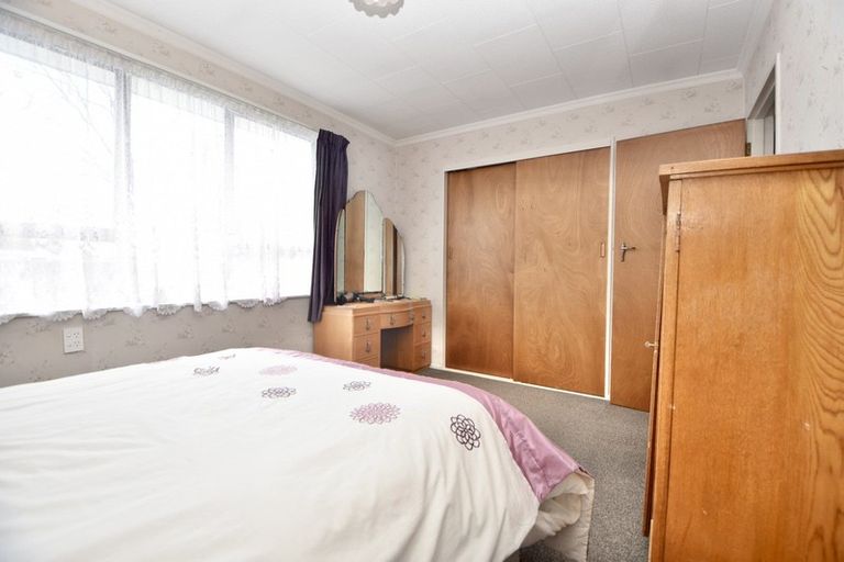 Photo of property in 16a Seddon Street, Carterton, 5713