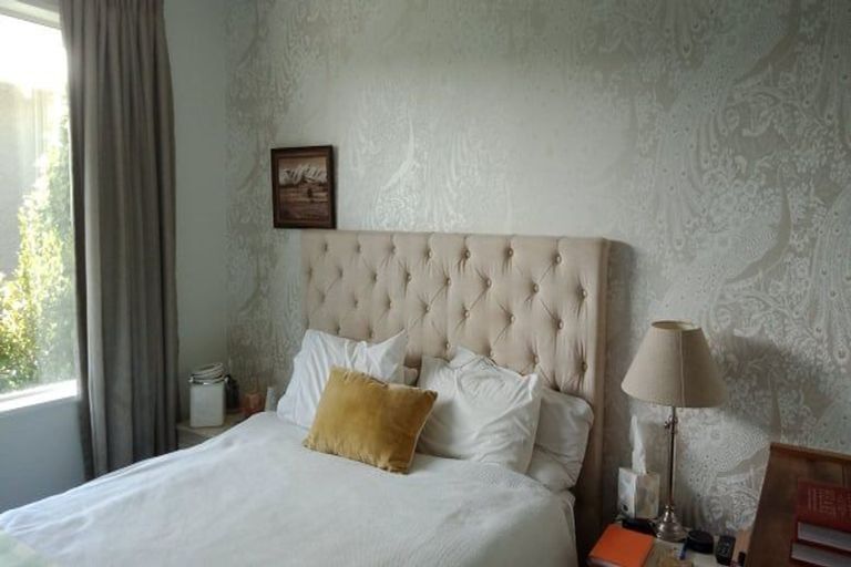 Photo of property in 39 Oxford Street, West End, Timaru, 7910