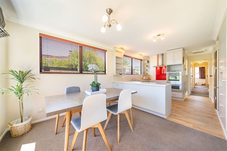 Photo of property in 6 Seattle Grove, Totara Park, Upper Hutt, 5018