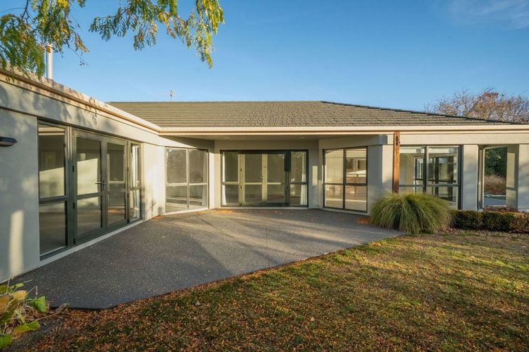 Photo of property in 315 Gardiners Road, Harewood, Christchurch, 8051