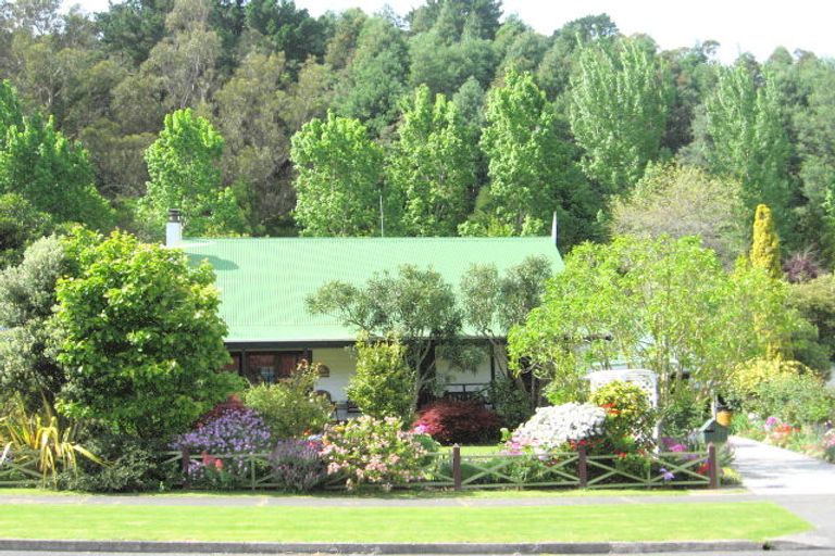 Photo of property in 45 Sunvale Crescent, Whataupoko, Gisborne, 4010