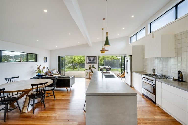 Photo of property in 17 Rogers Road, Bay View, Napier, 4104