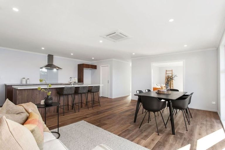 Photo of property in 3 Summerleas Lane, Halswell, Christchurch, 8025