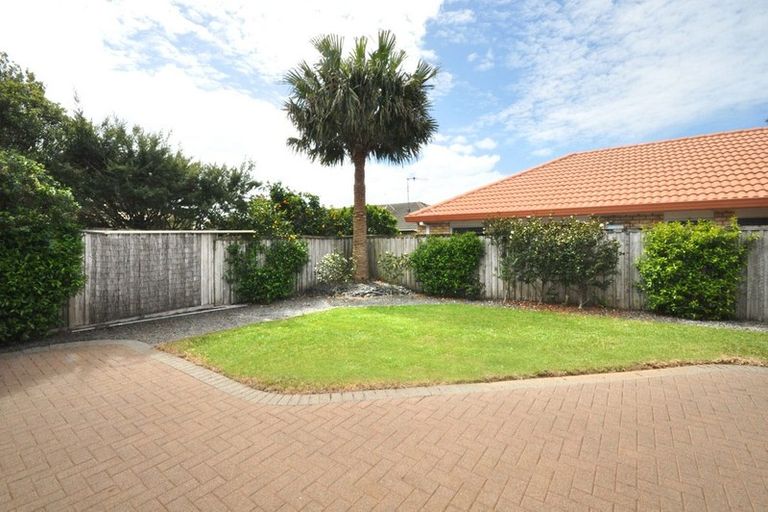 Photo of property in 7 Somerton Rise, Henderson, Auckland, 0612