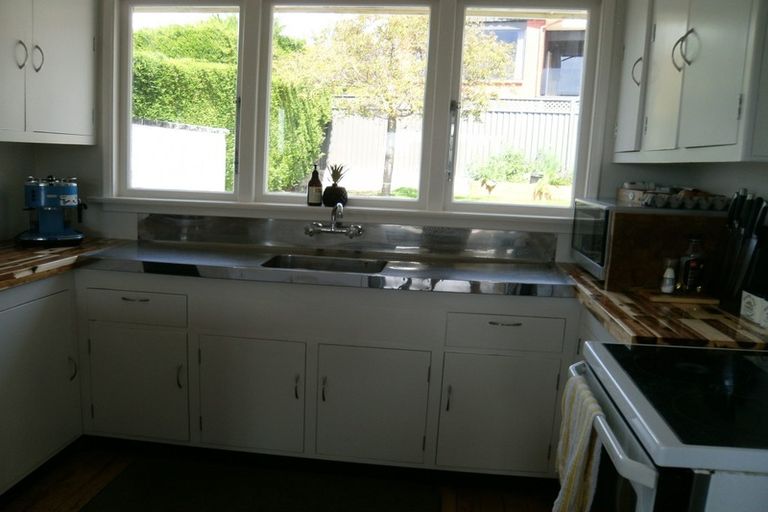 Photo of property in 72 Wilson Road, Balclutha, 9230