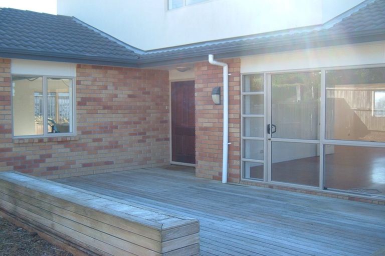 Photo of property in 17a Tomo Street, New Lynn, Auckland, 0600