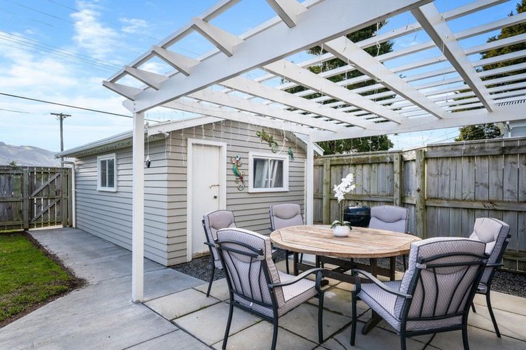 Photo of property in 61 Miro Street, Trentham, Upper Hutt, 5018