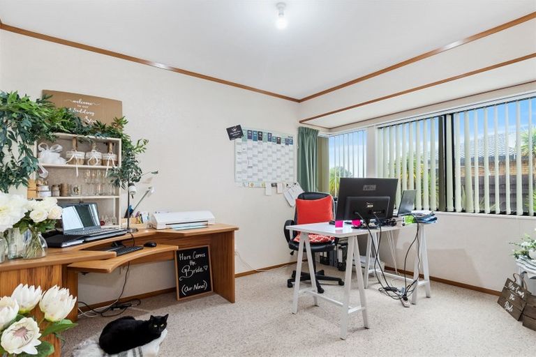 Photo of property in 16a Ngamotu Place, Mount Maunganui, 3116