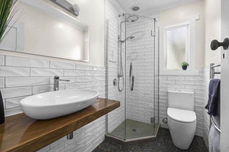 Photo of property in 28 Bond Street, Hamilton East, Hamilton, 3216