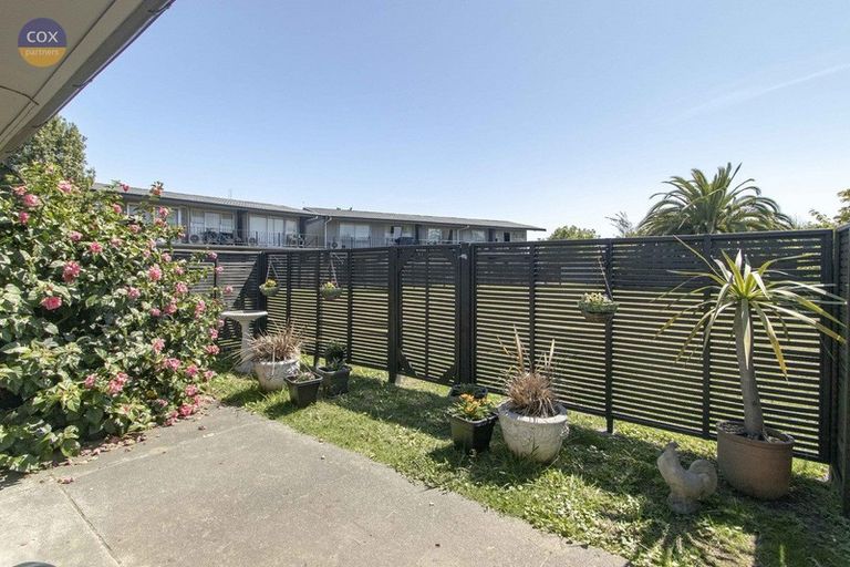 Photo of property in Marewa Lodge Apartments, 5/44 Taradale Road, Marewa, Napier, 4110