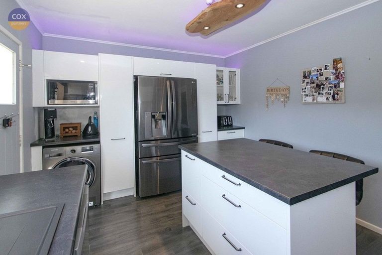 Photo of property in 2/608 Heretaunga Street East, Parkvale, Hastings, 4122