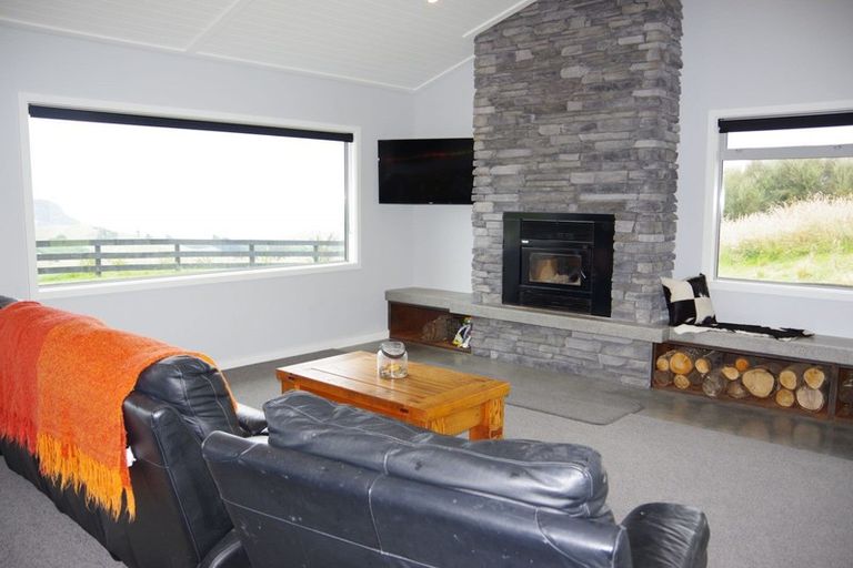 Photo of property in 71 Ross Rise, Kinloch, Taupo, 3385