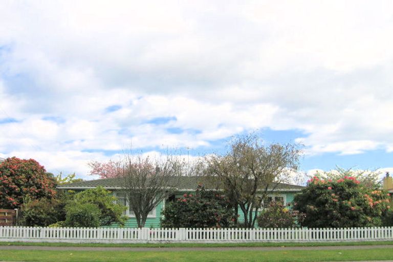 Photo of property in 7 Tamatea Road, Taupo, 3330