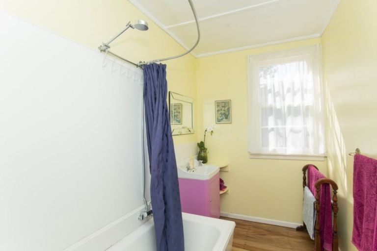 Photo of property in 18 James Street, Mangapapa, Gisborne, 4010