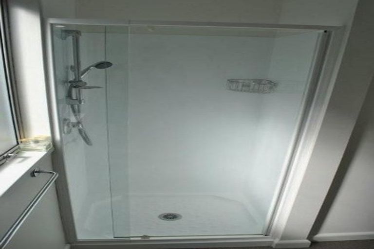 Photo of property in 4/34 Holly Road, St Albans, Christchurch, 8014