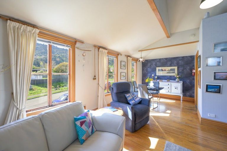 Photo of property in 14 Naumai Street, Atawhai, Nelson, 7010