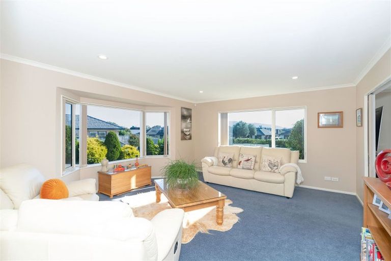 Photo of property in 98 Regent Drive, Paraparaumu Beach, Paraparaumu, 5032