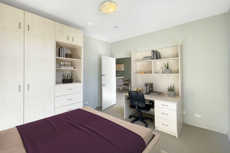 Photo of property in City Lodge, 402/115 Vivian Street, Te Aro, Wellington, 6011