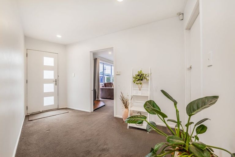 Photo of property in 20 Inwoods Road, Parklands, Christchurch, 8083