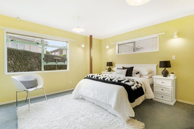 Photo of property in 101 Namata Road, One Tree Hill, Auckland, 1061