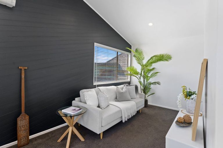 Photo of property in 116 Field Way, Waikanae Beach, Waikanae, 5036