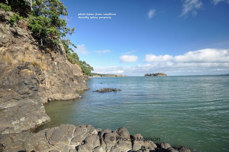 Photo of property in 23 Te Wairoa Lane, Tinopai, 0593