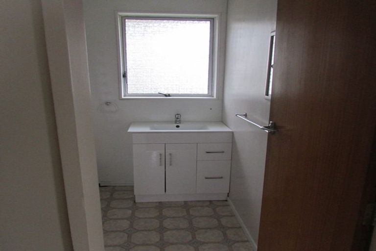 Photo of property in 79 Conclusion Street, Ascot Park, Porirua, 5024