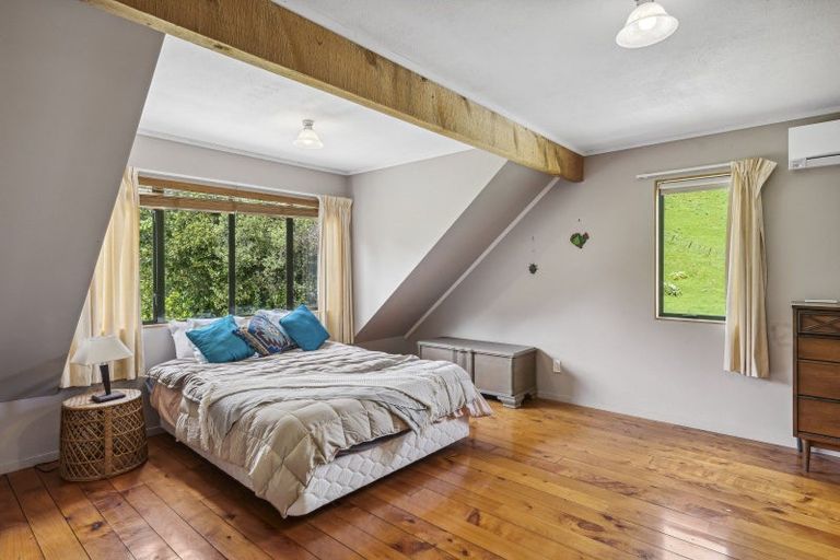 Photo of property in 232 Mangaone Road, Reikorangi, Waikanae, 5391