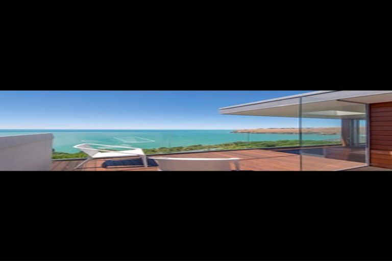 Photo of property in 10 Smugglers Cove, Scarborough, Christchurch, 8081