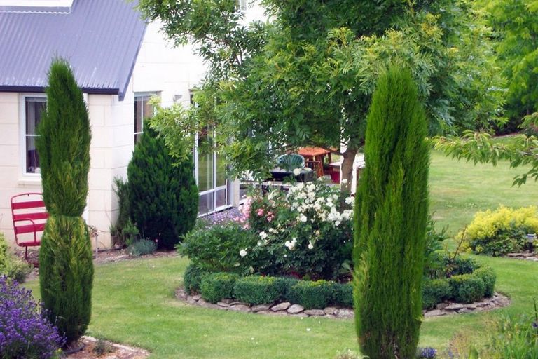 Photo of property in 4 Gilligans Gully Road, Alexandra, 9320