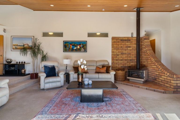 Photo of property in 1/4 Omana Road, Milford, Auckland, 0620