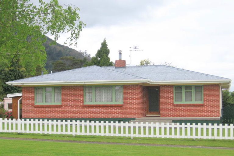 Photo of property in 30 Shakespeare Street, Te Aroha, 3320