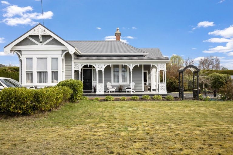 Photo of property in 24 Riccarton Road East, East Taieri, Mosgiel, 9024