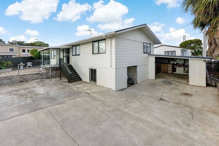 Photo of property in 2/84 Alfriston Road, Manurewa East, Auckland, 2102