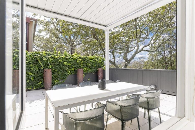 Photo of property in 4/13 Hepburn Street, Freemans Bay, Auckland, 1011