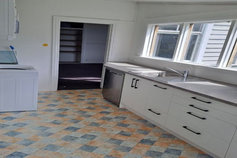 Photo of property in 92 Forth Street, North Dunedin, Dunedin, 9016