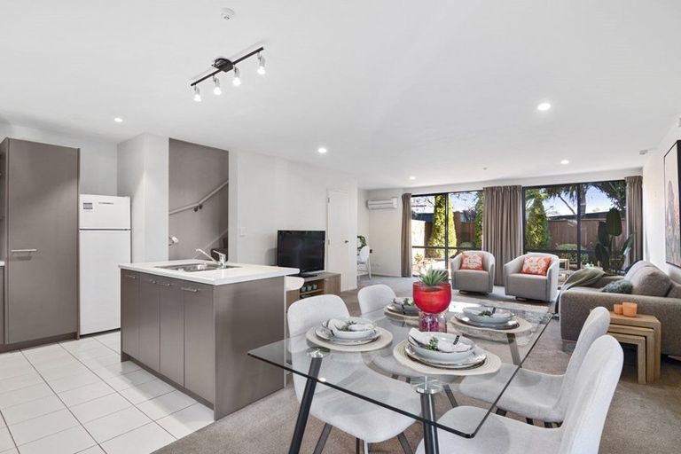 Photo of property in 10 Rochdale Way, Stoke, Nelson, 7011