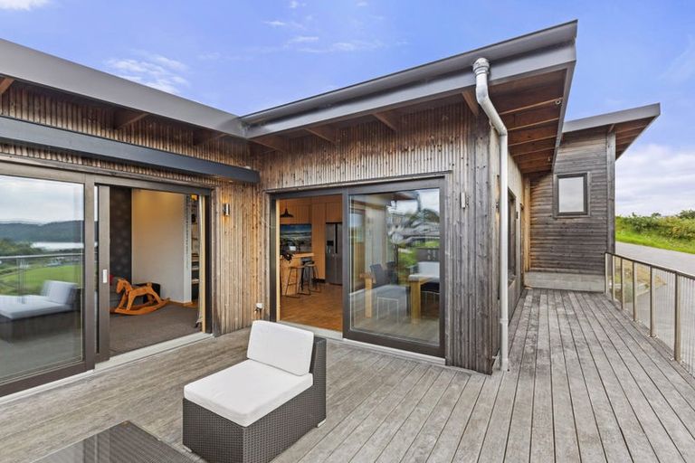 Photo of property in 21 Primrose Street, Raglan, 3225